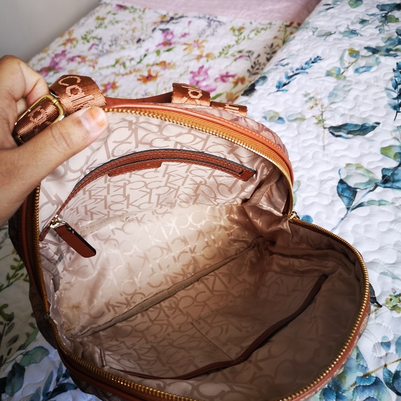 Calvin klein backpack purse - Picture 7 of 9